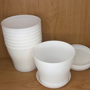 White Plastic Flower Pots with Saucers Set of 8
